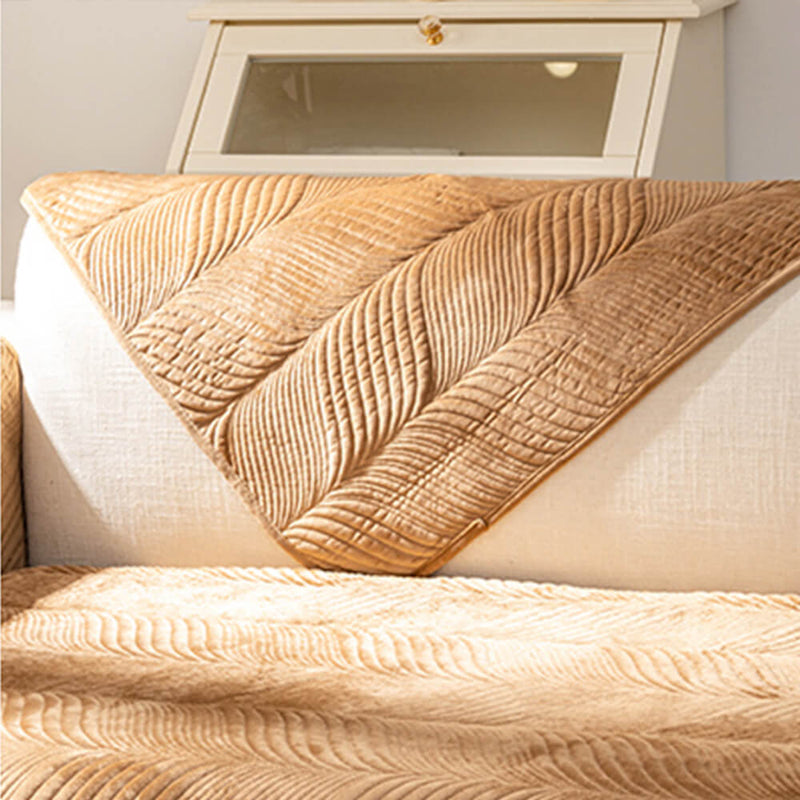 Leaf Patterned Plush Warm Non-Slip Couch Cover