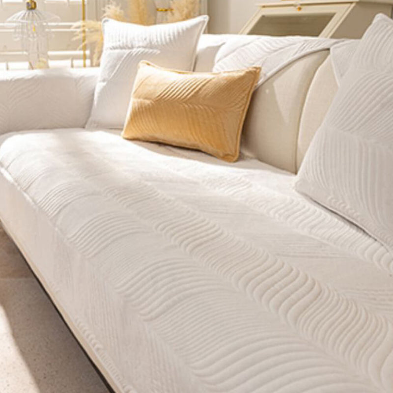 Leaf Patterned Plush Warm Non-Slip Couch Cover