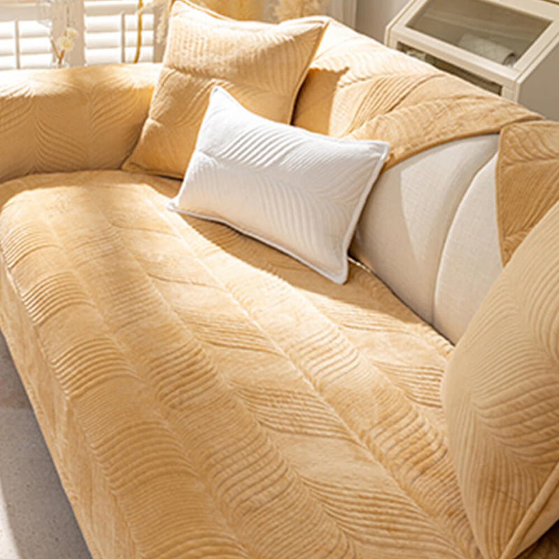 Leaf Patterned Plush Warm Non-Slip Couch Cover